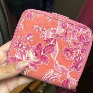 Pink Vera Bradley iconic wallet!!